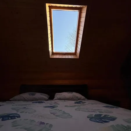 Holiday home над рікою Mizhhirya (Transcarpathia)