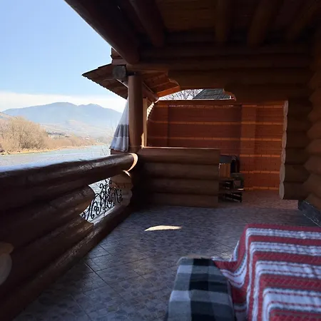 над рікою Holiday home