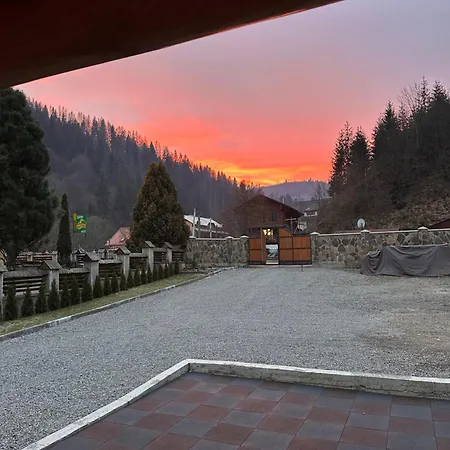 Holiday home над рікою