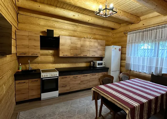 Tatil Evi над рікою *