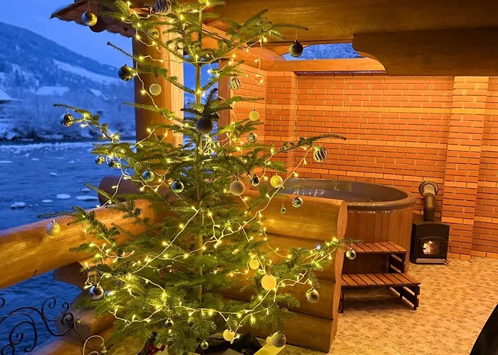 над рікою Tatil Evi *