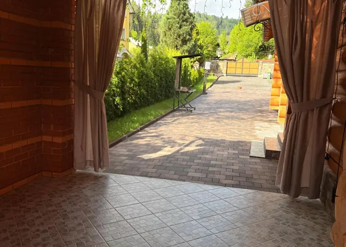 над рікою Tatil Evi